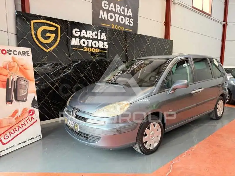 2008 Peugeot 807