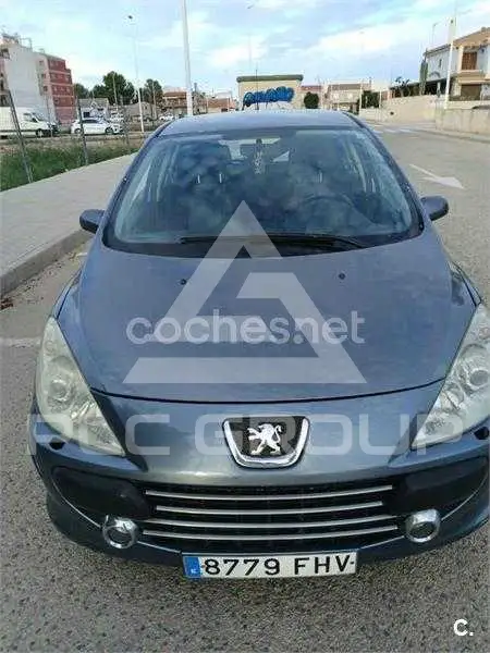 2008 Peugeot 307