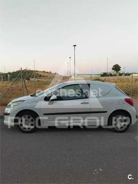 2008 Peugeot 207