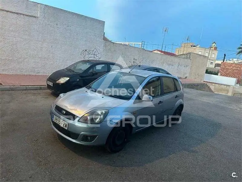 2008 Ford FIESTA