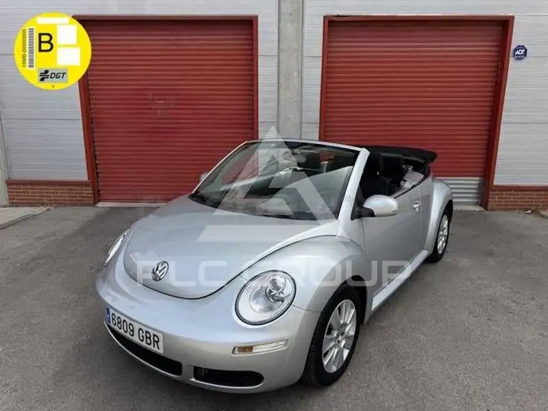 2008 Volkswagen BEETLE