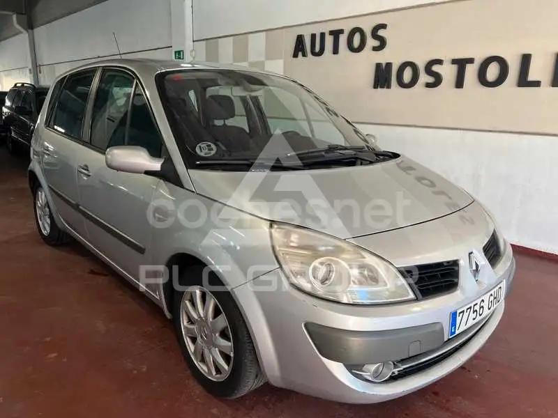 2008 Renault Scenic