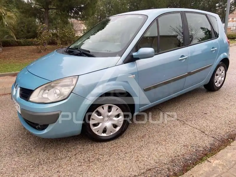 2008 Renault Scenic