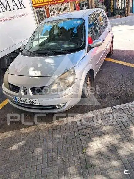 2008 Renault Scenic