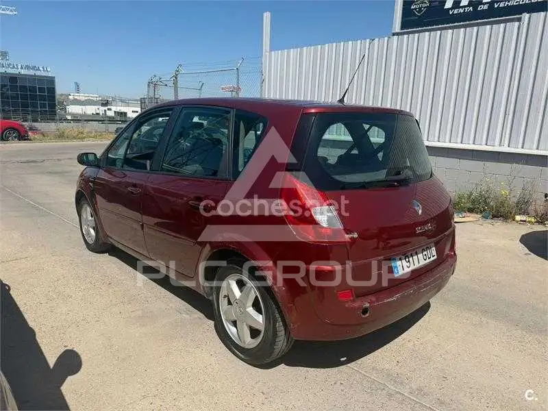 2008 Renault Scenic
