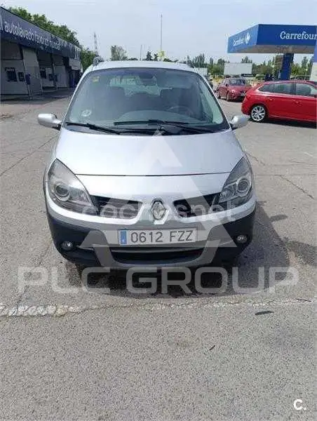 2008 Renault Scenic
