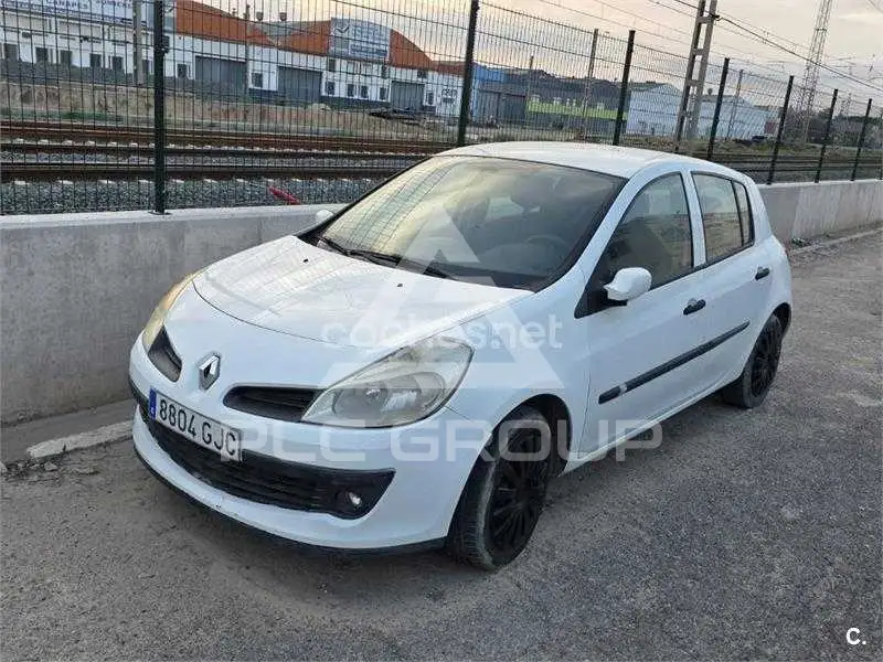 2008 Renault Clio