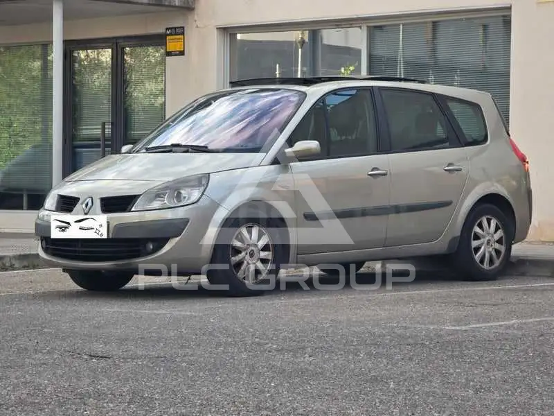 2008 Renault Grand Scenic