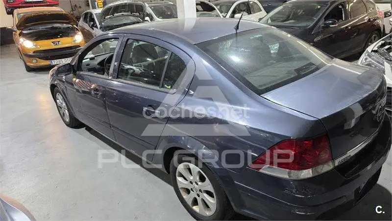 2008 Opel Astra