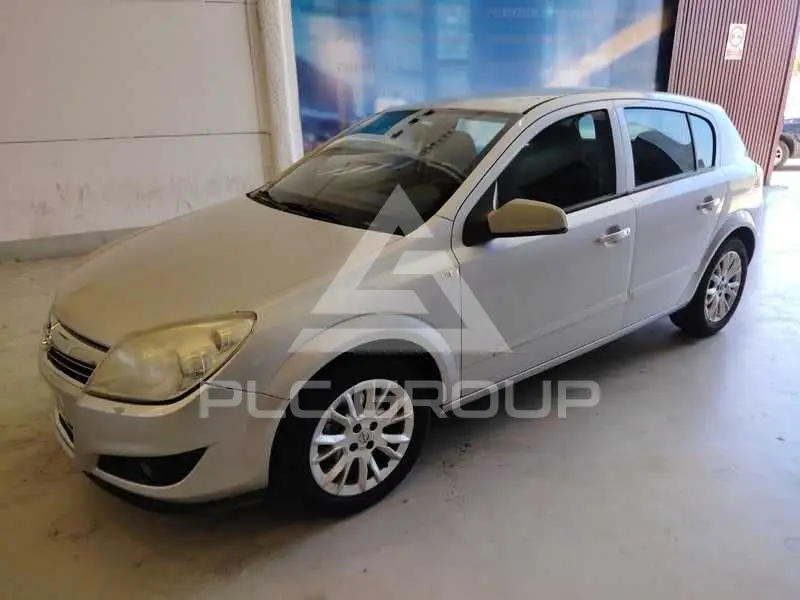 2008 Opel Astra