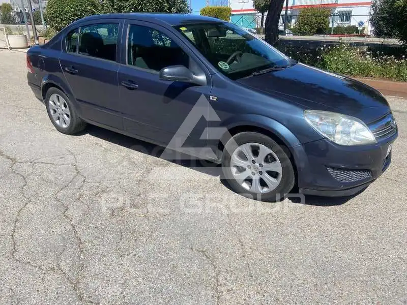 2008 Opel Astra