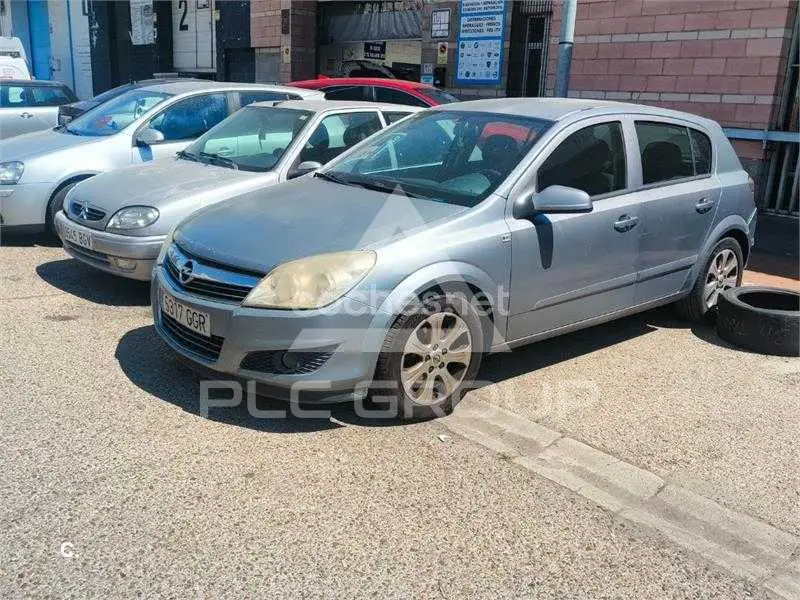2008 Opel Astra