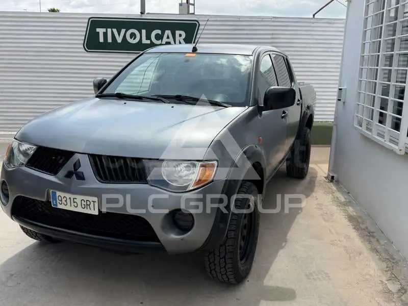 2009 Mitsubishi L200