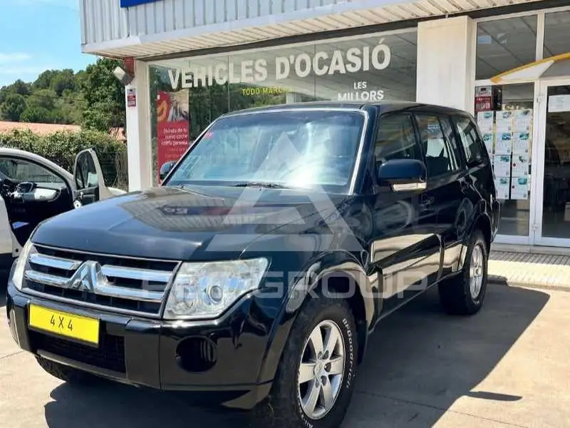 2009 Mitsubishi MONTERO