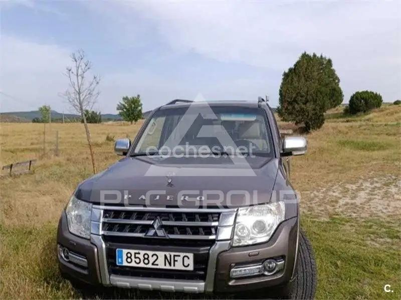 2009 Mitsubishi MONTERO