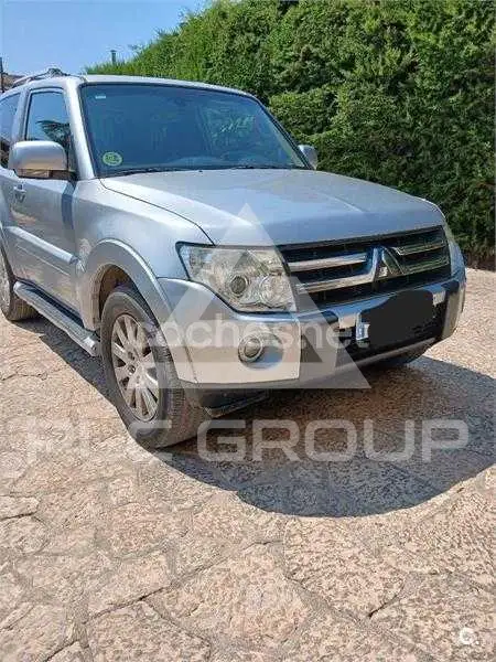 2009 Mitsubishi MONTERO