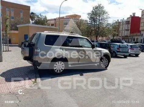 2009 Mitsubishi MONTERO