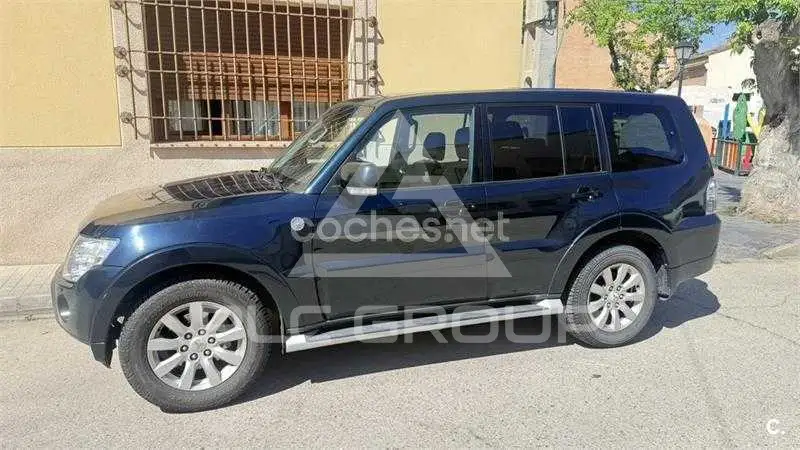 2009 Mitsubishi MONTERO