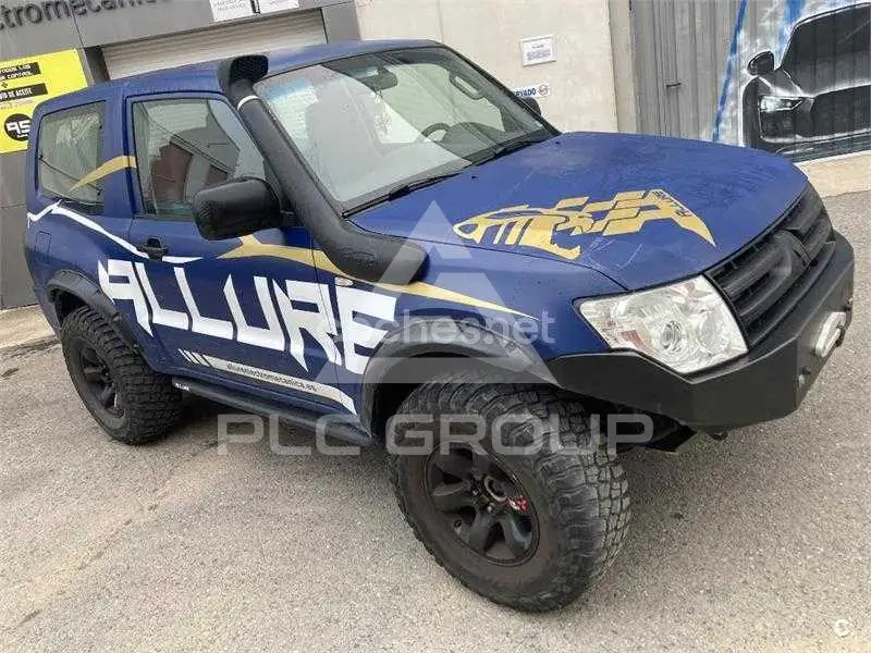 2009 Mitsubishi MONTERO