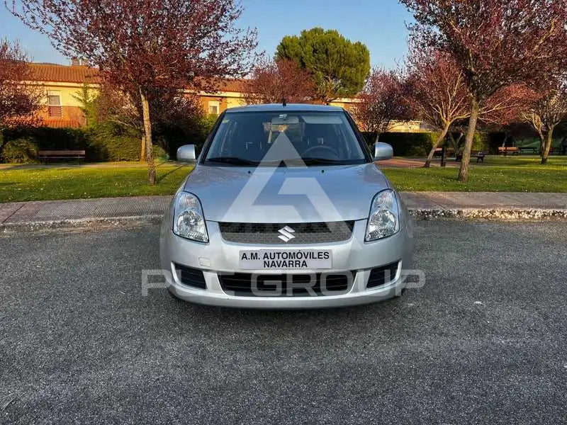 2009 Suzuki SWIFT