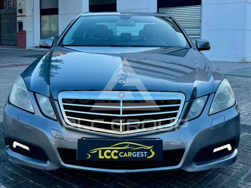2009 Mercedes Benz E-Class