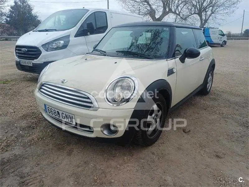 2009 Mini COOPER