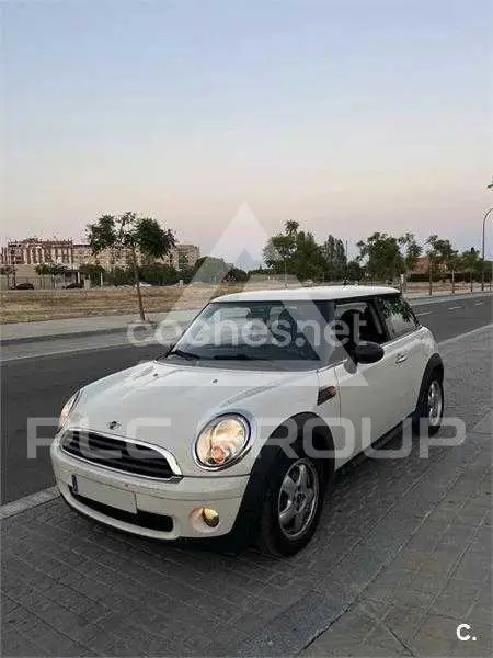 2009 Mini COOPER