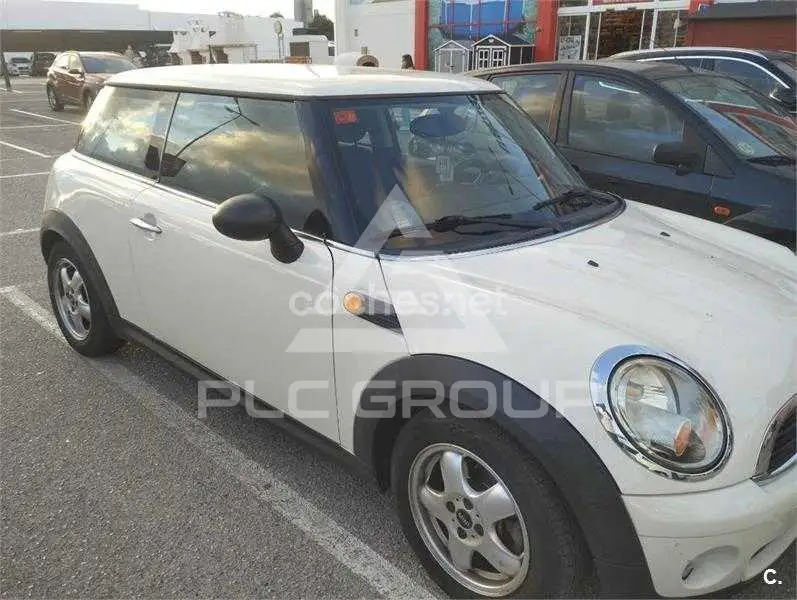 2009 Mini COOPER