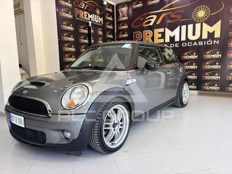 2009 Mini COOPER