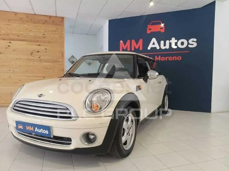 2009 Mini COOPER