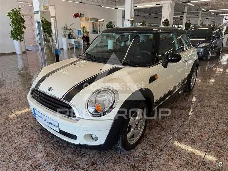 2009 Mini COOPER