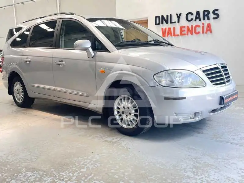 2009 Ssangyong Rodius
