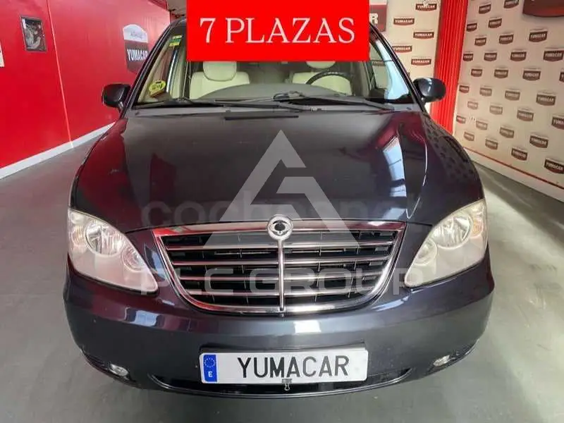 2009 Ssangyong Rodius