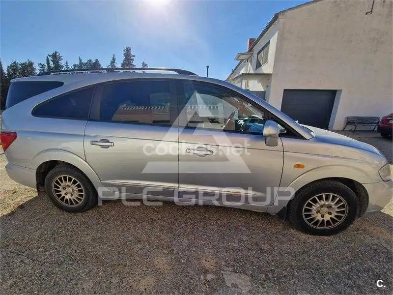 2009 Ssangyong Rodius