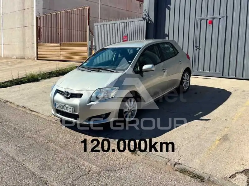 2009 Toyota AURIS