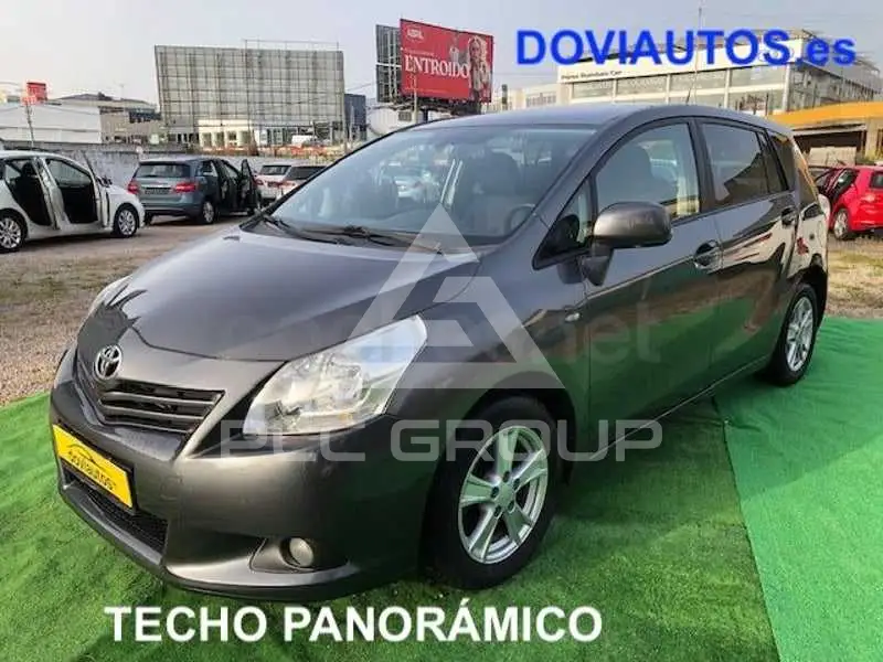 2009 Toyota VERSO