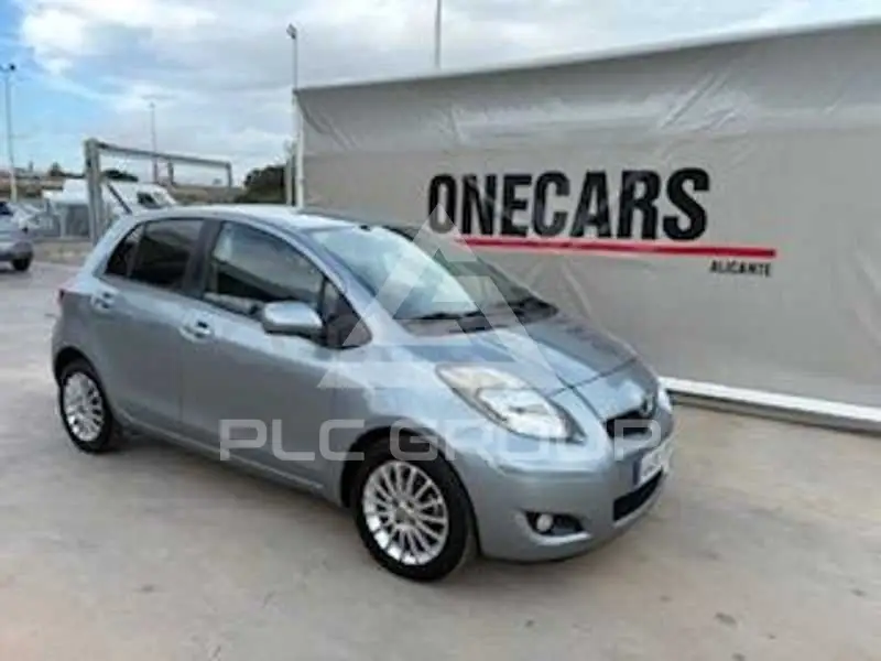 2009 Toyota YARIS