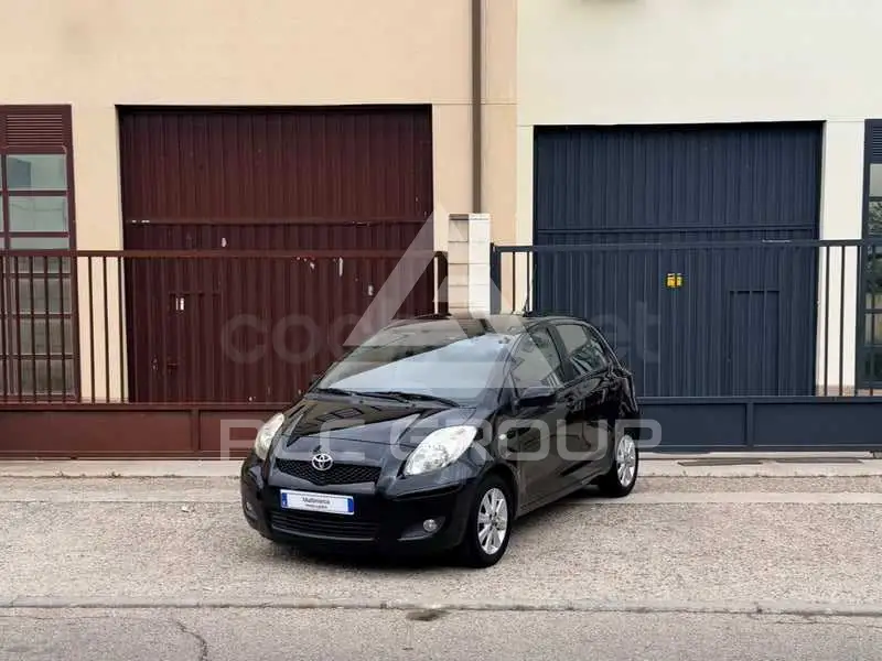 2009 Toyota YARIS