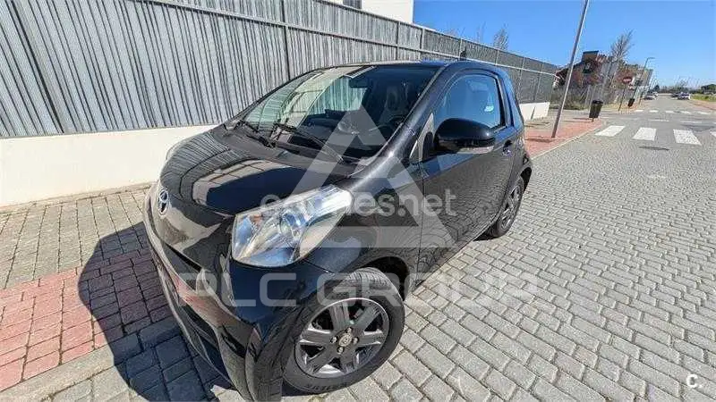 2009 Toyota IQ