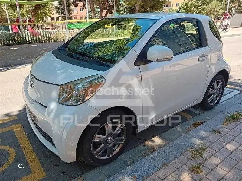 2009 Toyota IQ