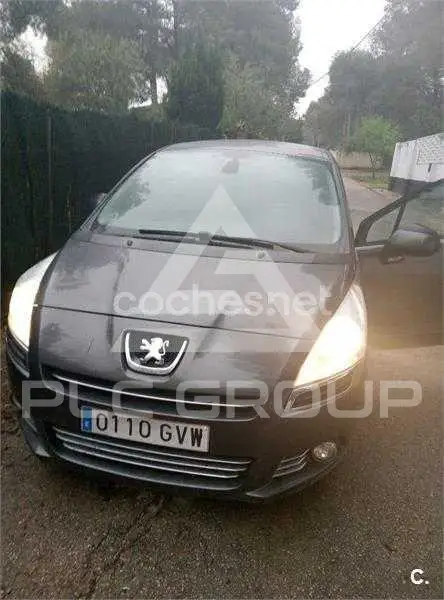 2009 Peugeot 5008