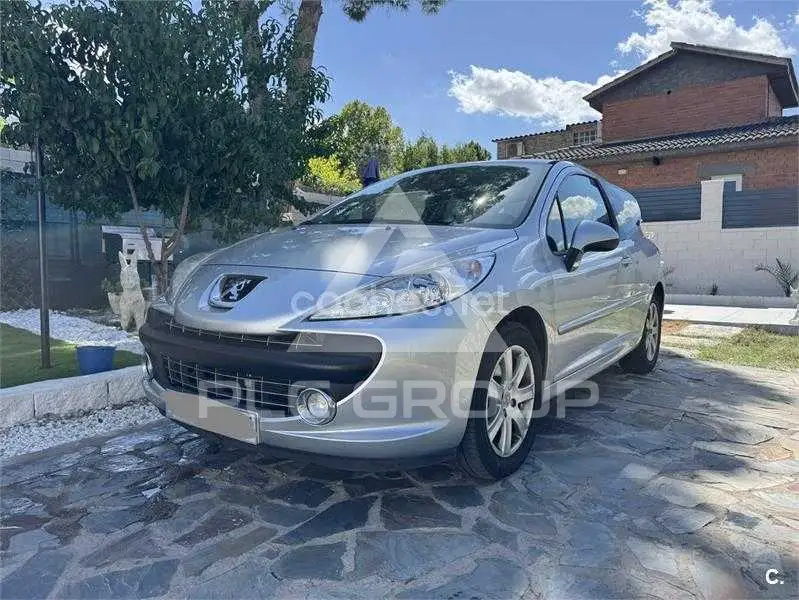 2009 Peugeot 207