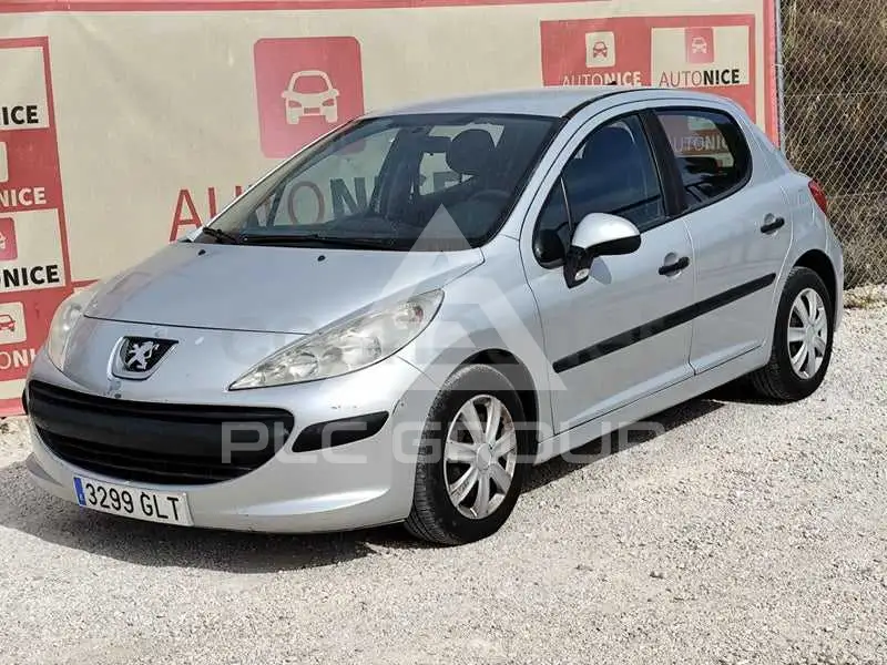 2009 Peugeot 207