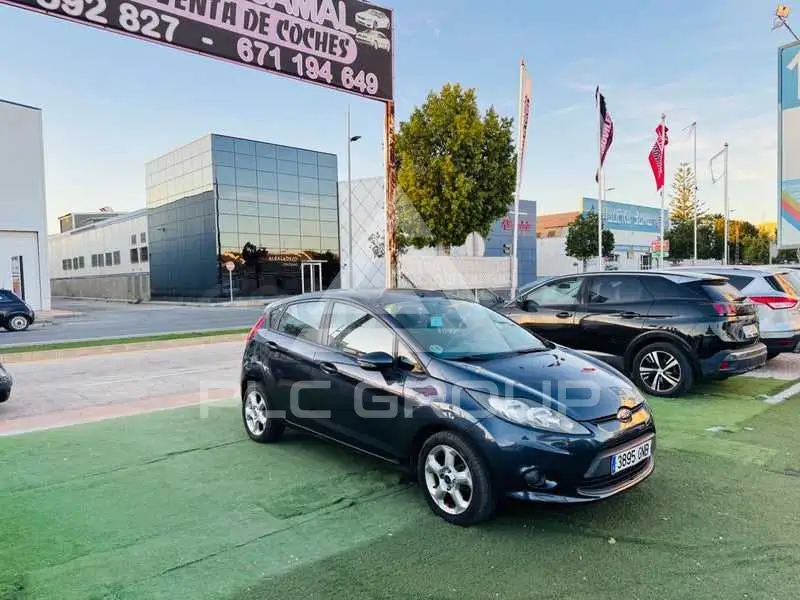 2009 Ford FIESTA