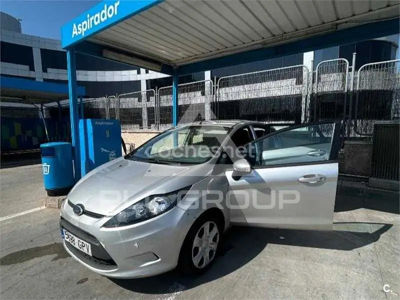 2009 Ford FIESTA