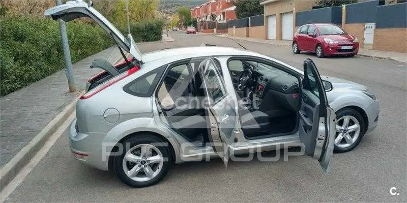 2009 Ford FOCUS