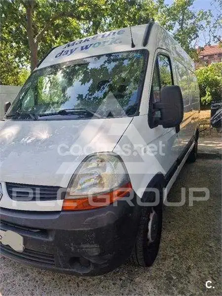 2009 Renault Master