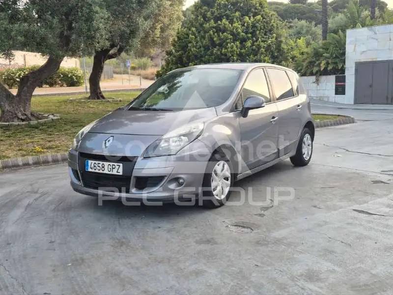 2009 Renault Scenic