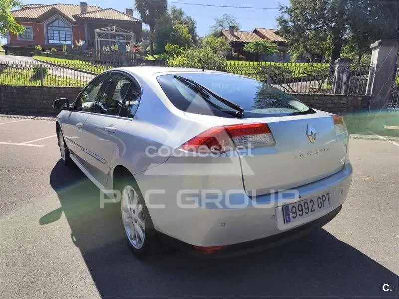 2009 Renault Laguna