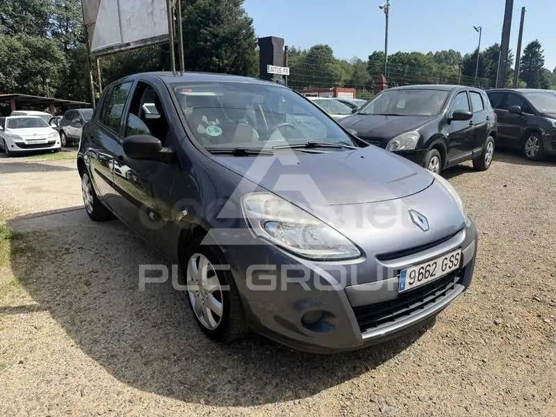 2009 Renault Clio